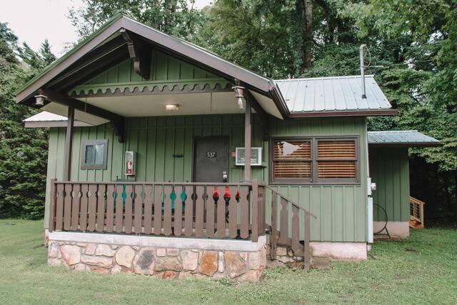 Emma'S Cottage #537 세비어빌 외부 사진